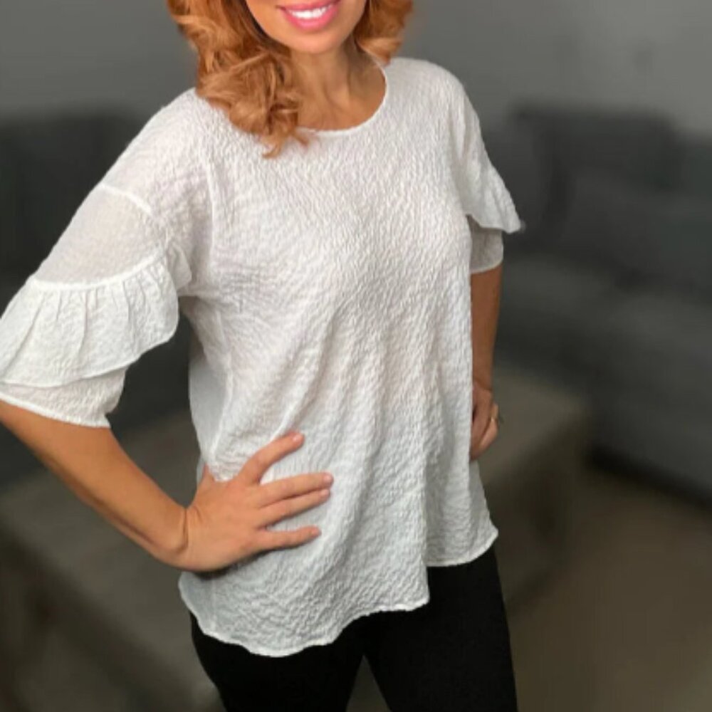 Ethyl |Texture top w/ Ruffle Sleeves White